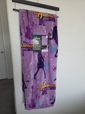 Disney Hannah Montana 20 Year Anniversary Plush Throw - Purple